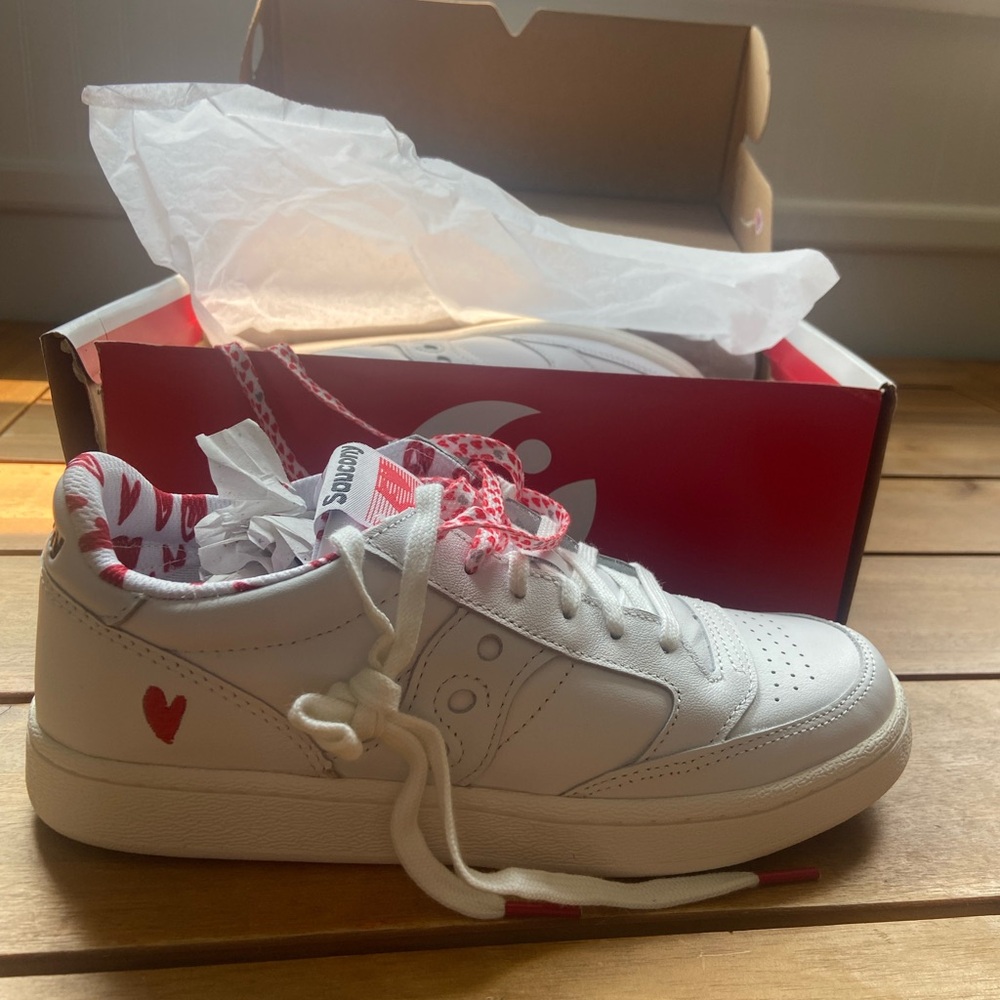 Saucony White Hearted Sneakers